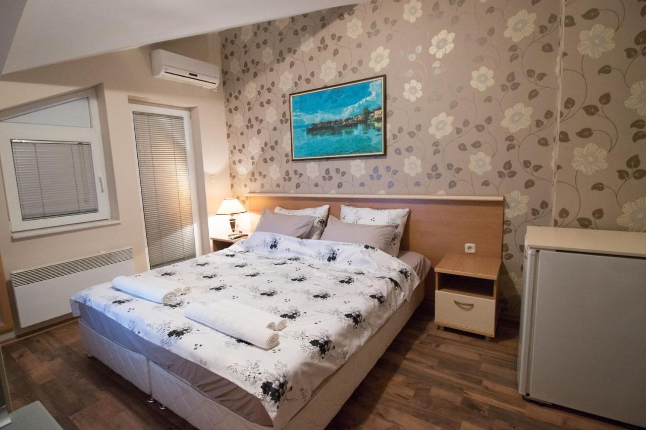 Apartments Ohrid Izabela Екстер'єр фото