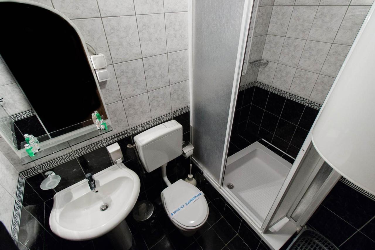 Apartments Ohrid Izabela Екстер'єр фото